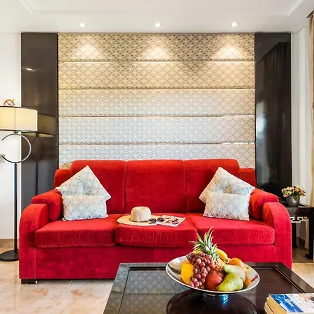 241 Royal Park Albatros Con Terraza شقة